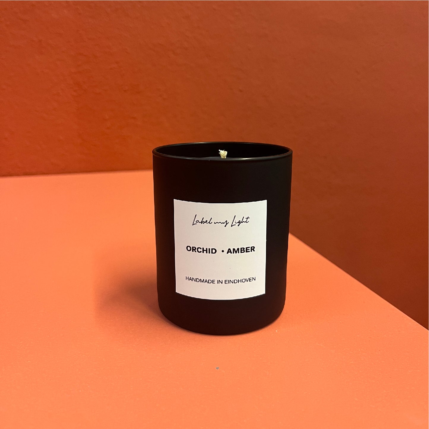Scented candle Frosted black collection 170ml - 40 hours